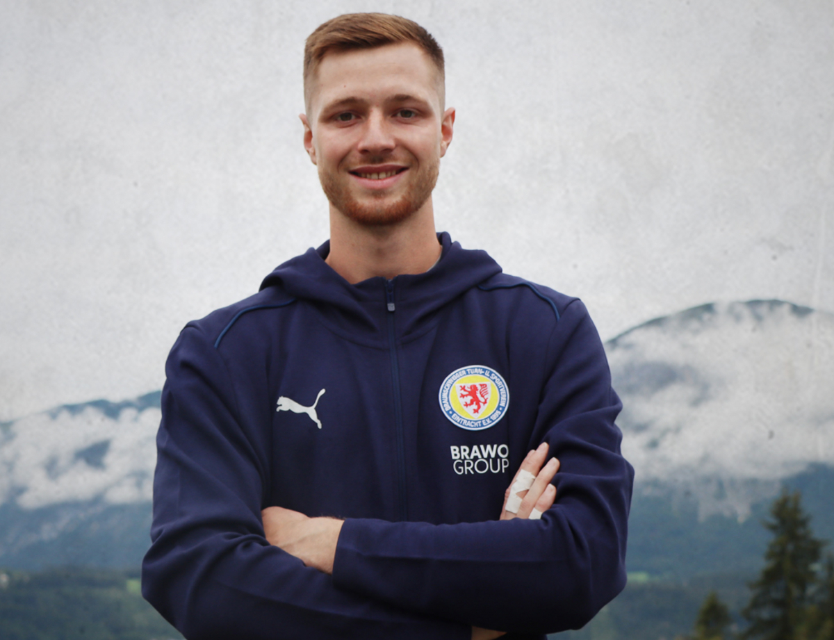 www.eintracht.com