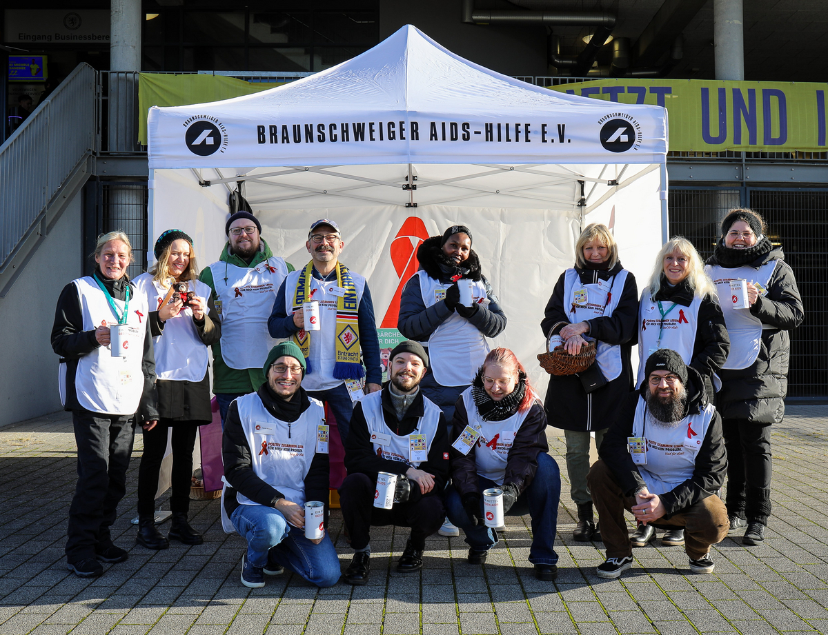 Eintracht Braunschweig Foundation supports Braunschweig AIDS support