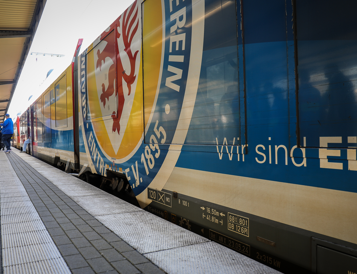Special train to our away match in Osnabrück