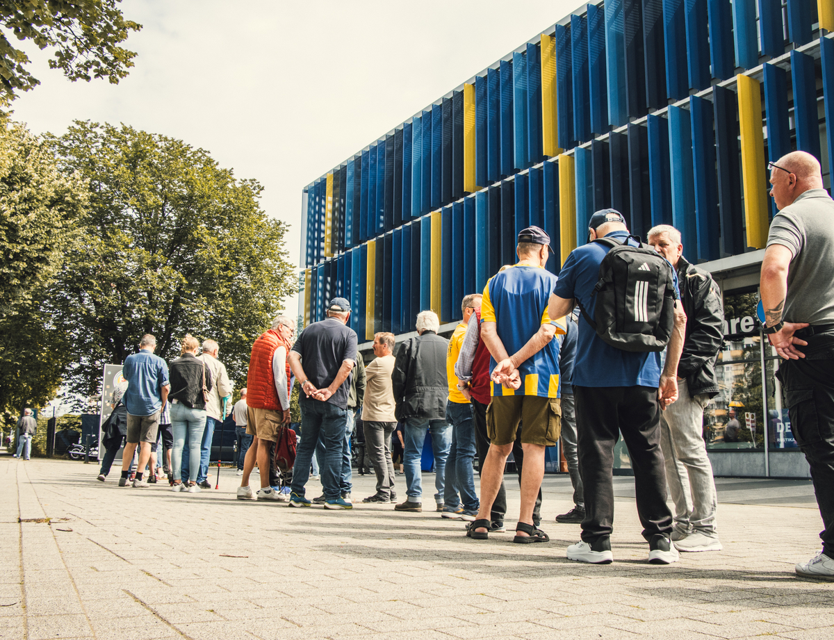 Season ticket renewal now possible in both fan shops